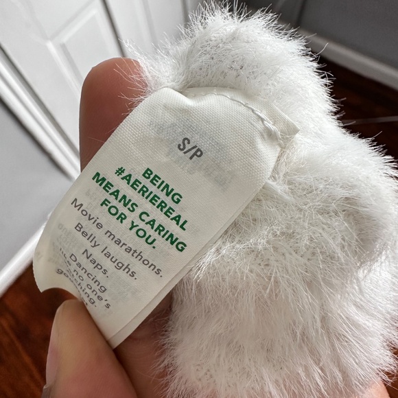 Aerie Woman's Crop Sweater - White - Size S - Picture 4 of 4